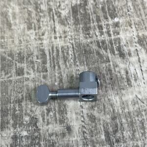 VINTAGE Singer Model 6267 Sewing Machine Replacement Needle Clamp